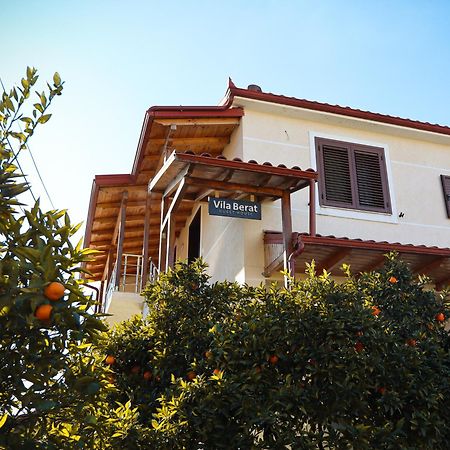 Villa Berat Bagian luar foto