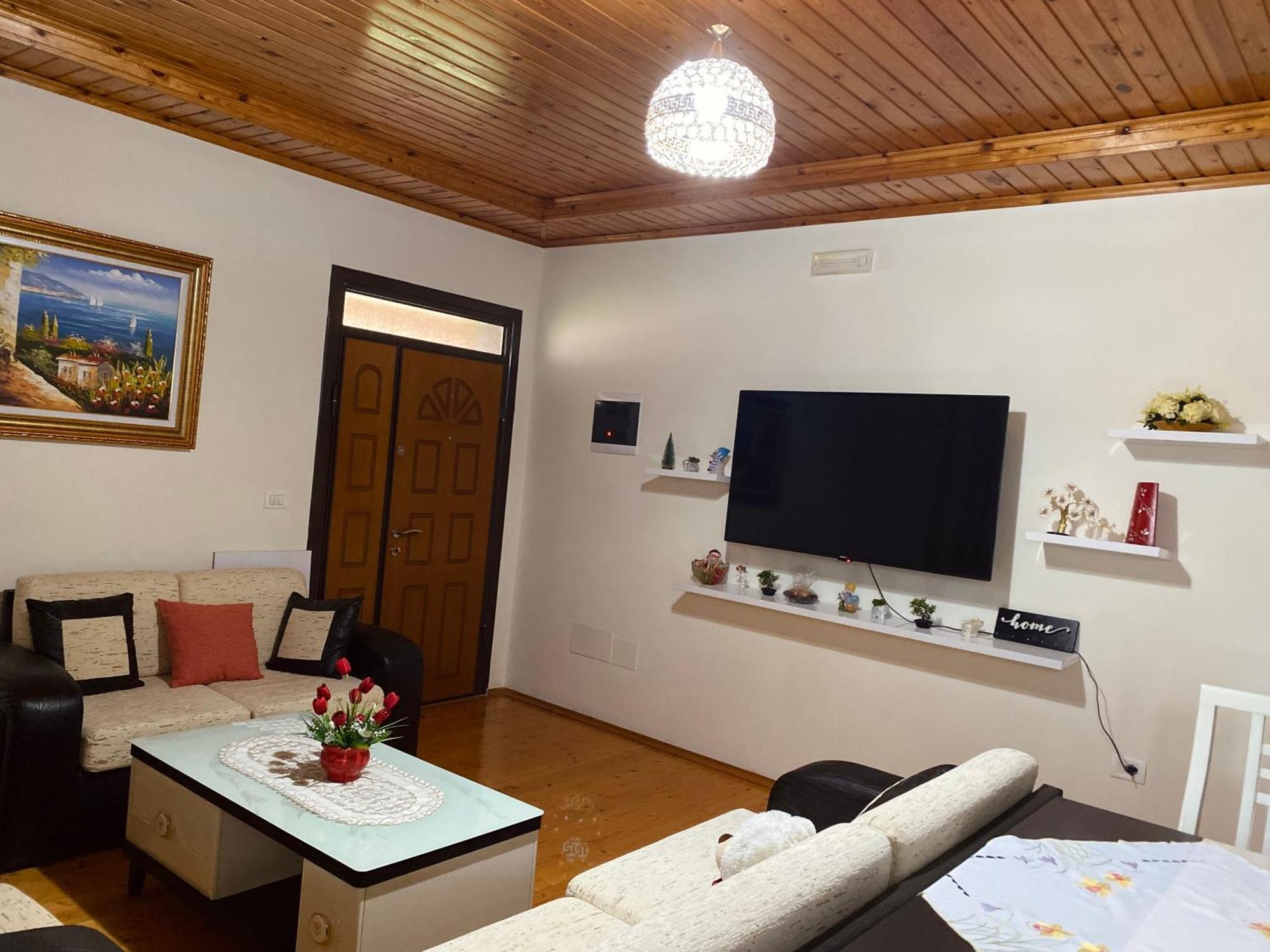 Villa Berat Bagian luar foto