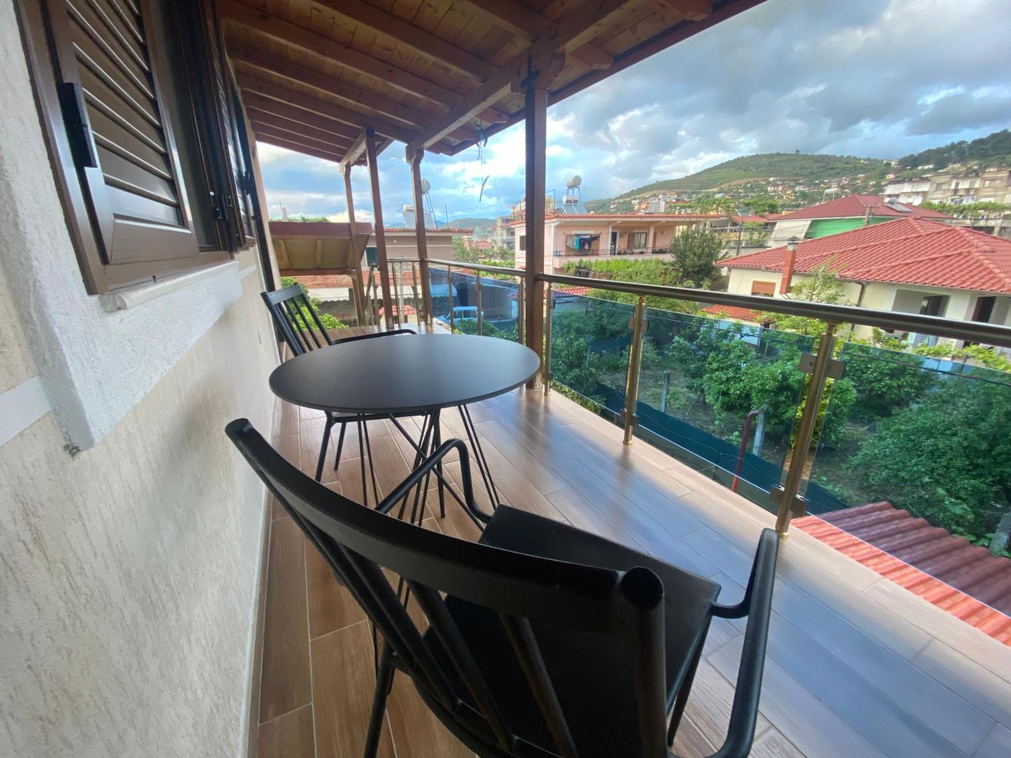 Villa Berat Bagian luar foto