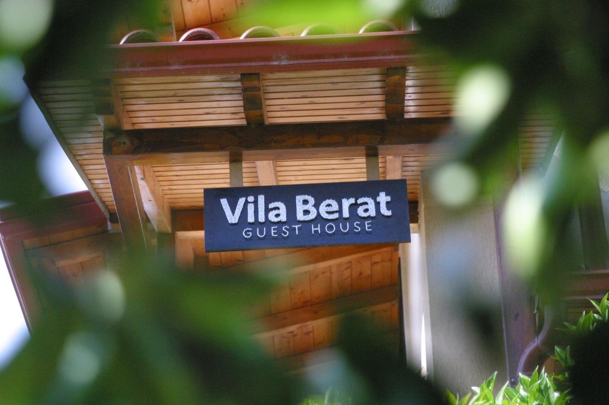 Villa Berat Bagian luar foto