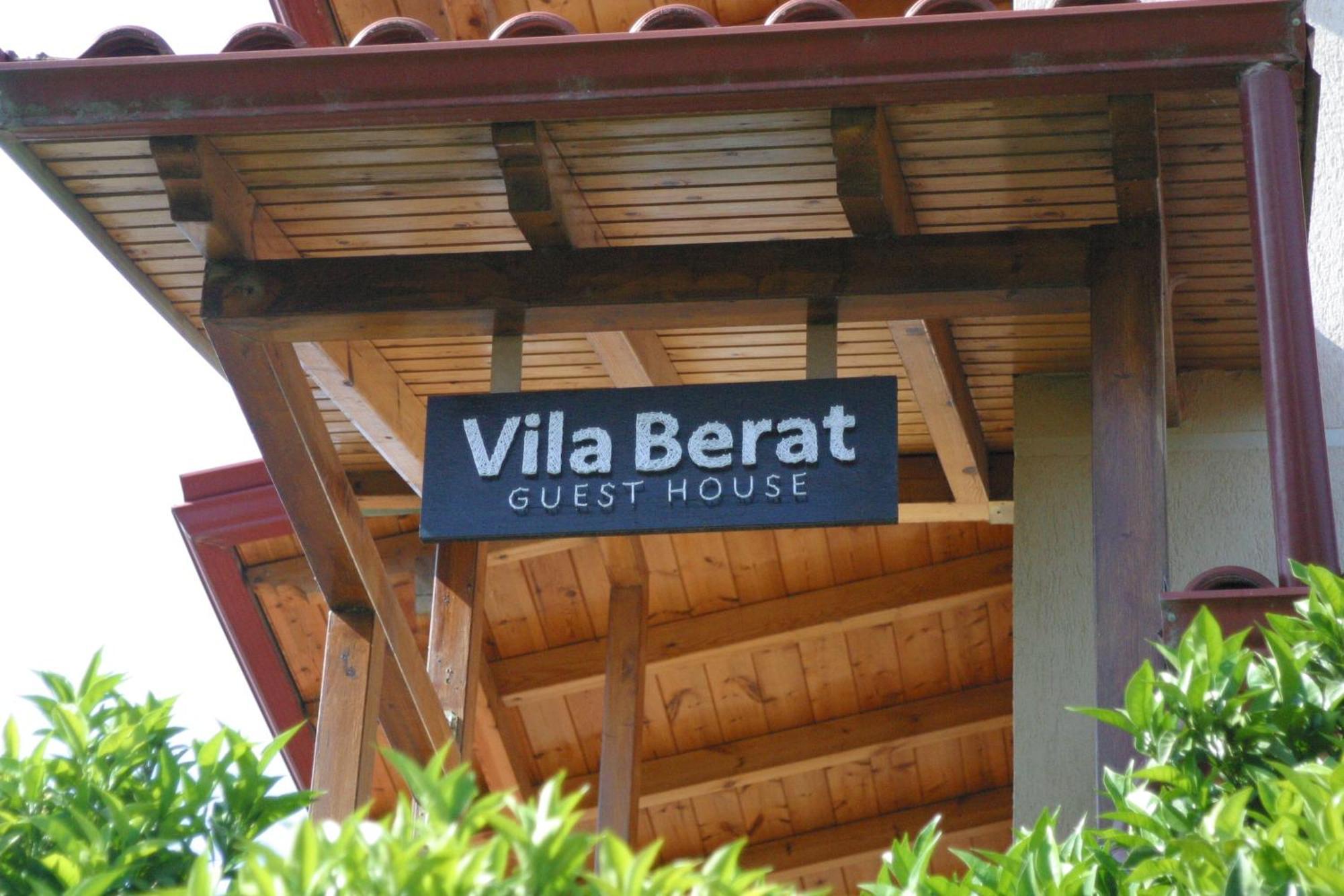 Villa Berat Bagian luar foto