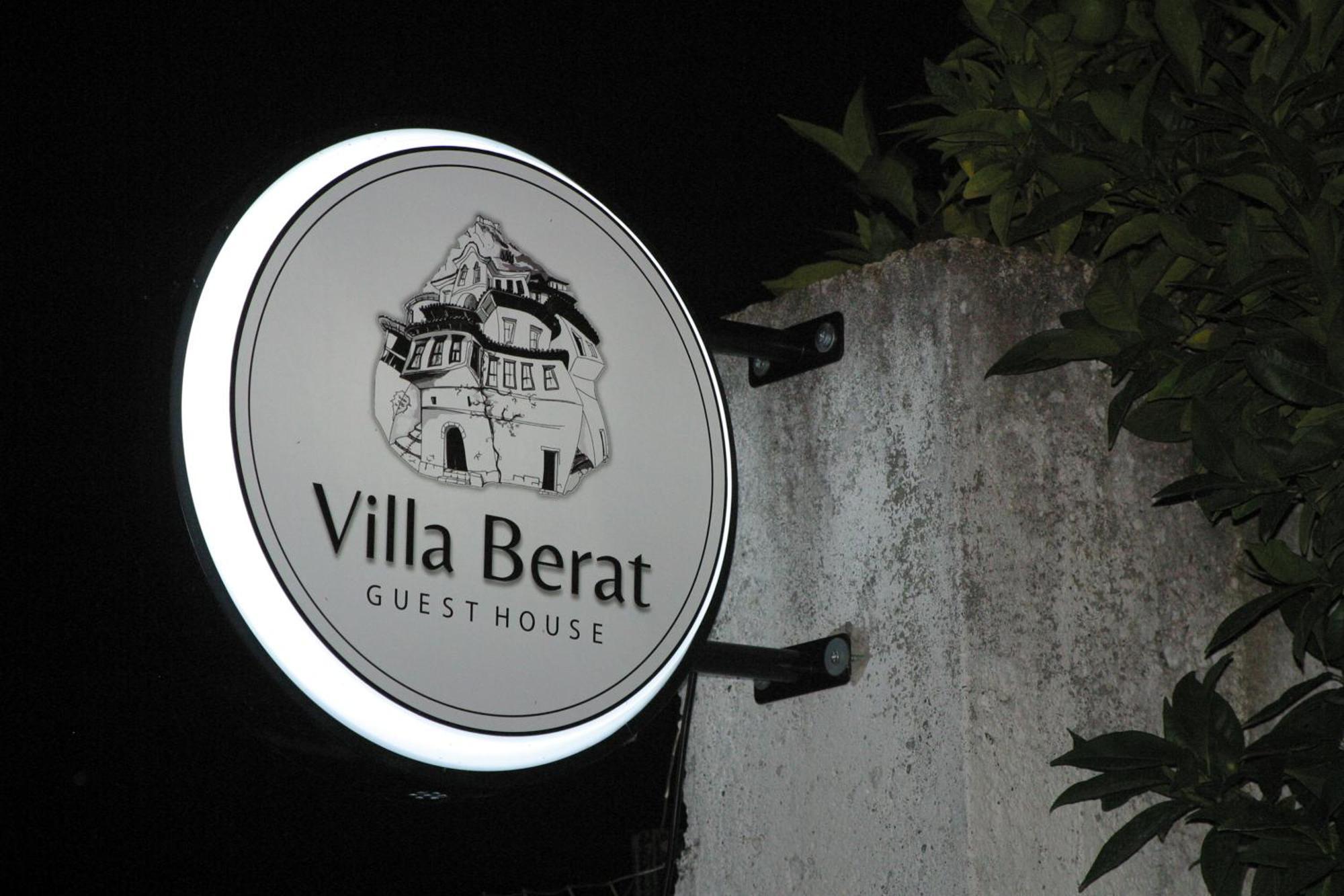 Villa Berat Bagian luar foto
